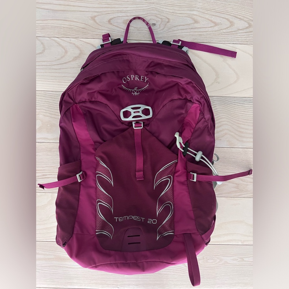 Osprey women’s Tempest 20L backpack